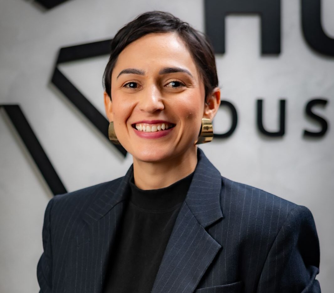 Mayara Sales